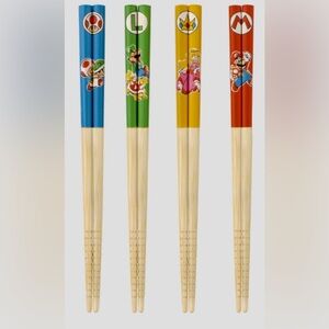NINTENDO TOKYO Limited Super Mario Family Life Chopsticks set NEW